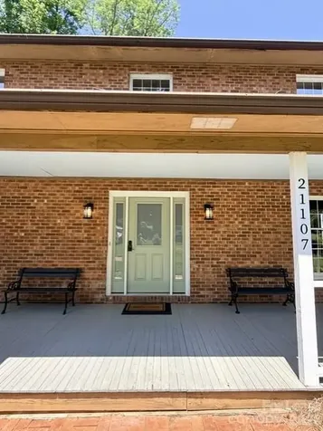 21107 Island Forest Drive Cornelius NC 28031