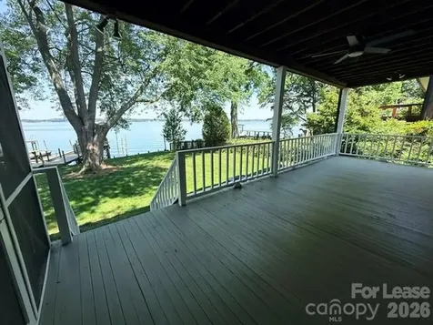 21107 Island Forest Drive Cornelius NC 28031