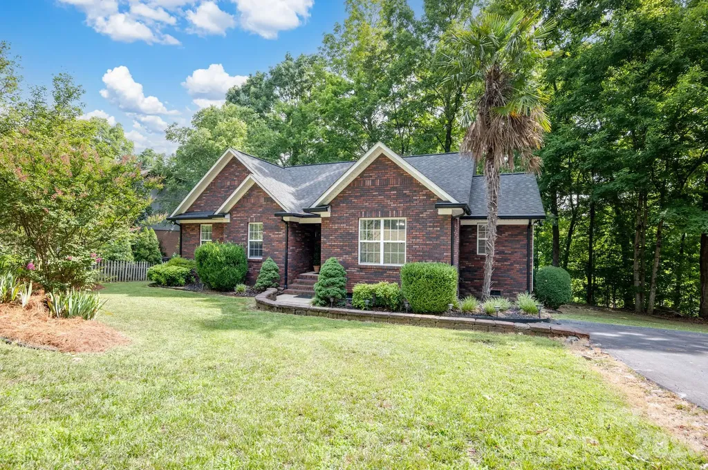 398 Knoll Court SE Concord NC 28025