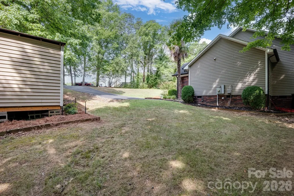 398 Knoll Court SE Concord NC 28025