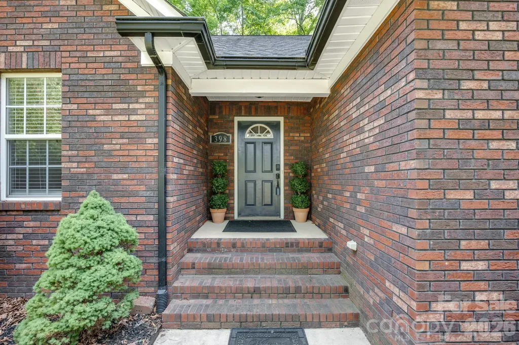 398 Knoll Court SE Concord NC 28025