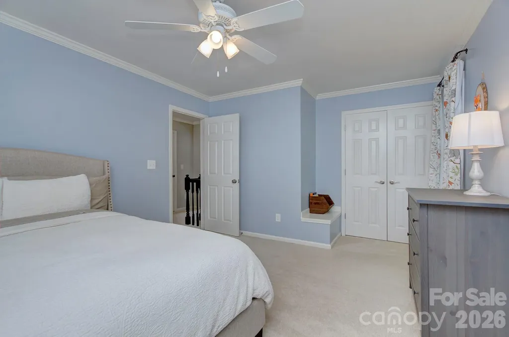 6113 Oxwynn Lane Charlotte NC 28270