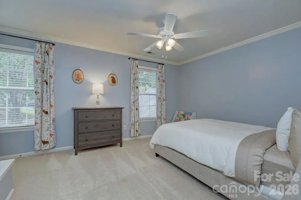 6113 Oxwynn Lane Charlotte NC 28270