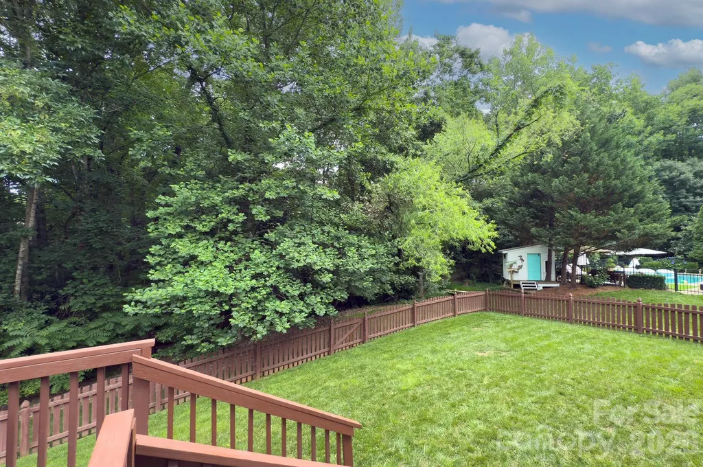 6113 Oxwynn Lane Charlotte NC 28270
