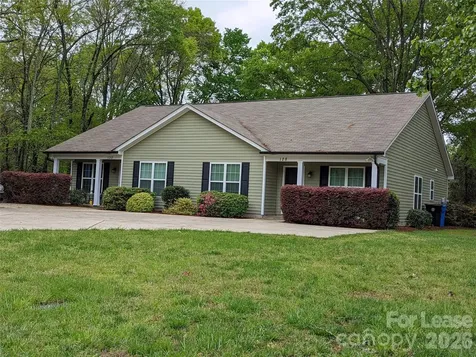 128 Mackwood Drive Mooresville NC 28115