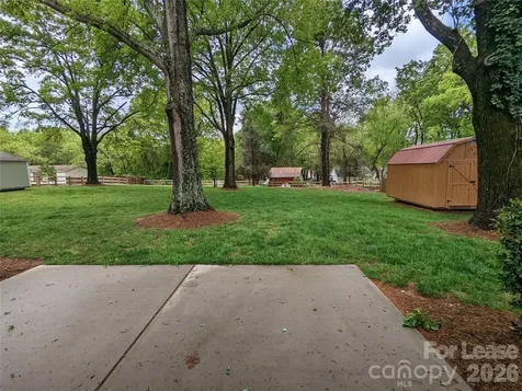 128 Mackwood Drive Mooresville NC 28115