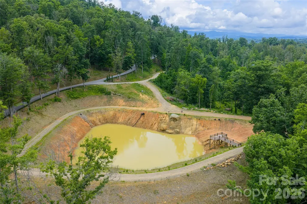 00000 Bear View Road Weaverville NC 28787