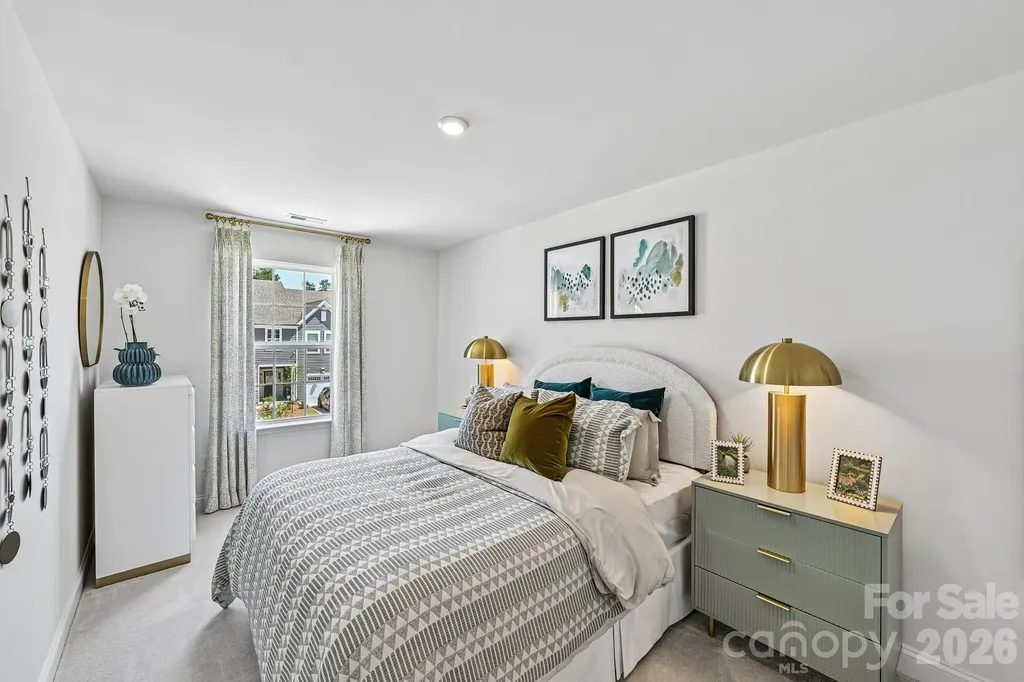 7567 Ethora Way Charlotte NC 28216