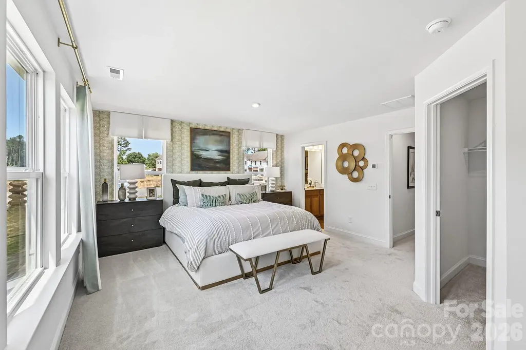 7567 Ethora Way Charlotte NC 28216