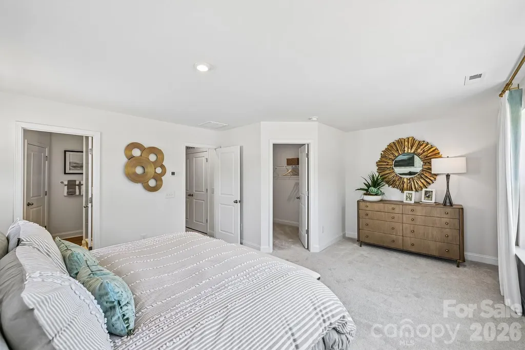 7567 Ethora Way Charlotte NC 28216