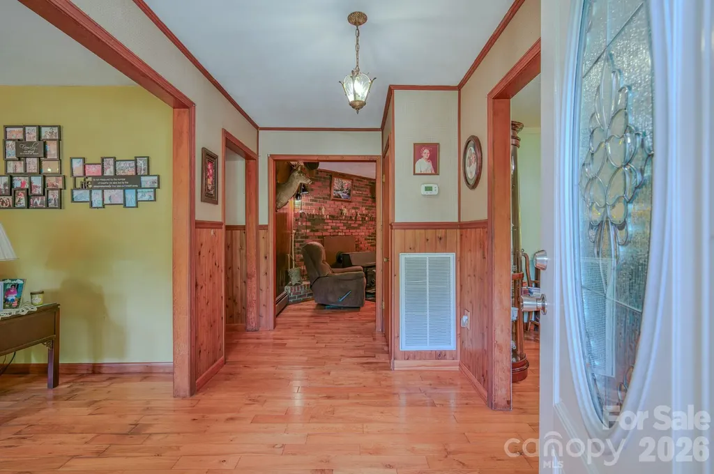 287 Robertson Drive Old Fort NC 28762