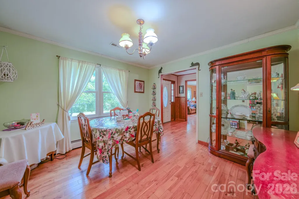 287 Robertson Drive Old Fort NC 28762