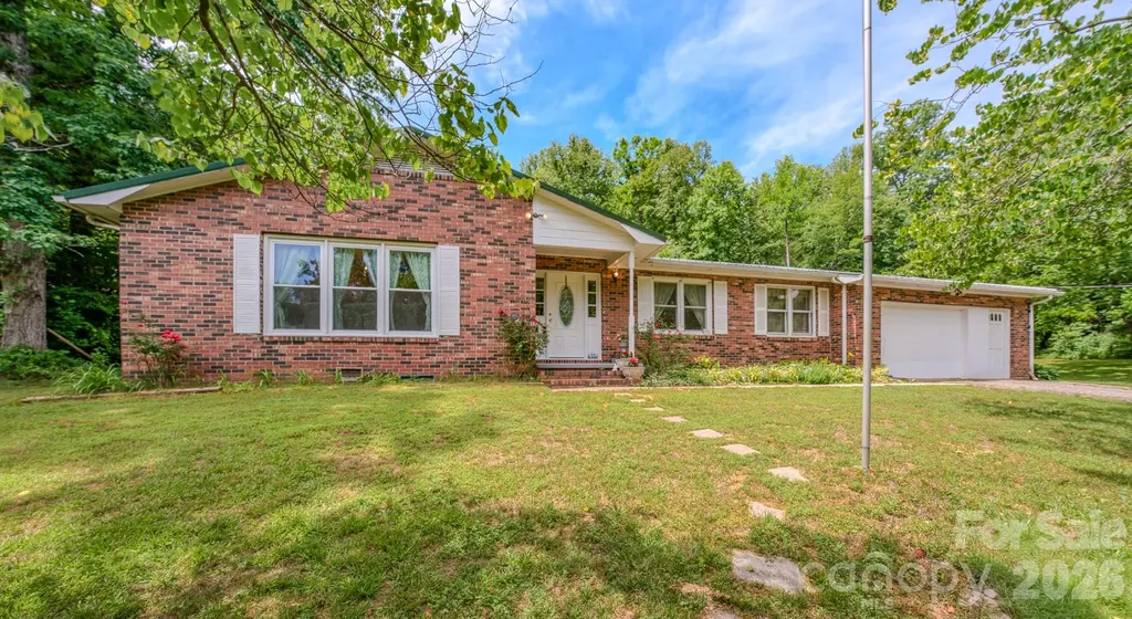 287 Robertson Drive Old Fort NC 28762