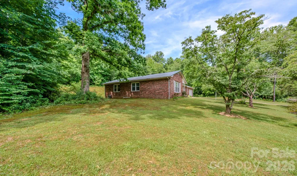 287 Robertson Drive Old Fort NC 28762