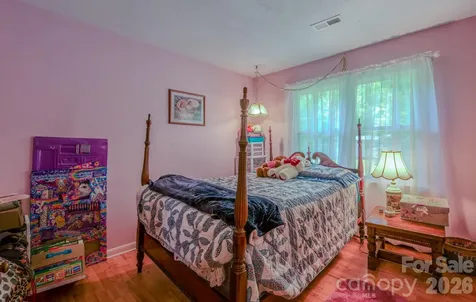 287 Robertson Drive Old Fort NC 28762