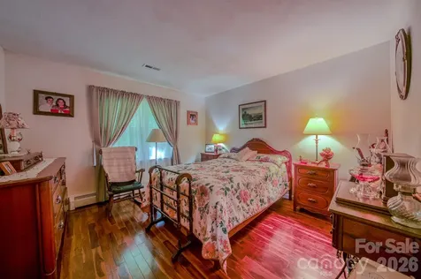 287 Robertson Drive Old Fort NC 28762
