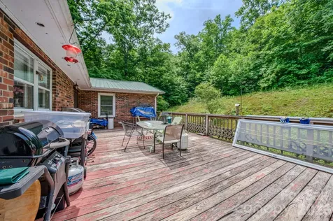 287 Robertson Drive Old Fort NC 28762