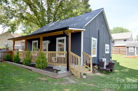 120 7th Street Marion NC 28752