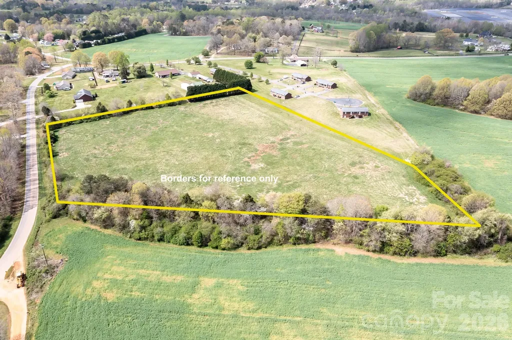 1727 Boggs Road Claremont NC 28610