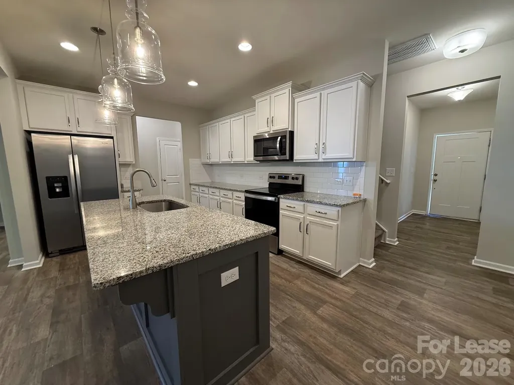 5918 River Meadow Court Charlotte NC 28213