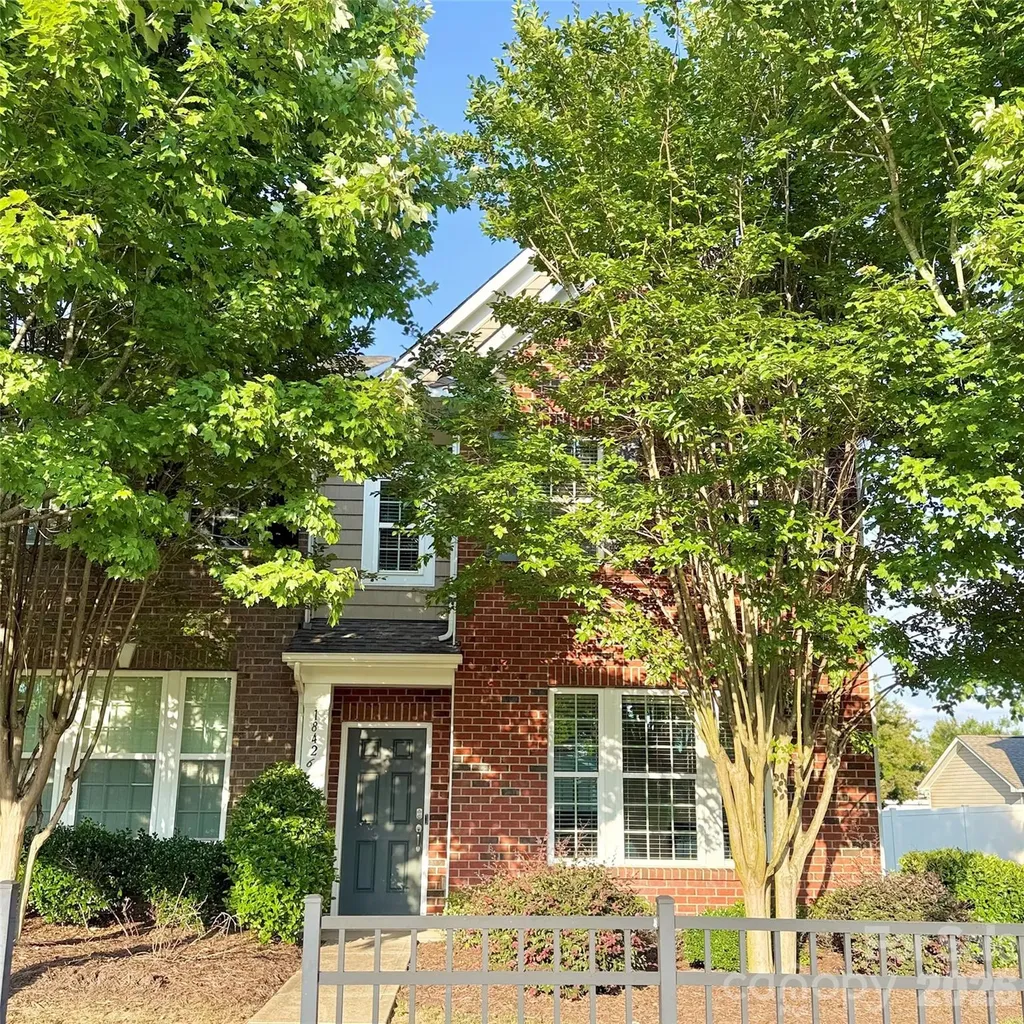 18426 W Catawba Avenue Cornelius NC 28031