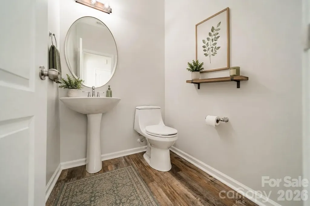 18426 W Catawba Avenue Cornelius NC 28031