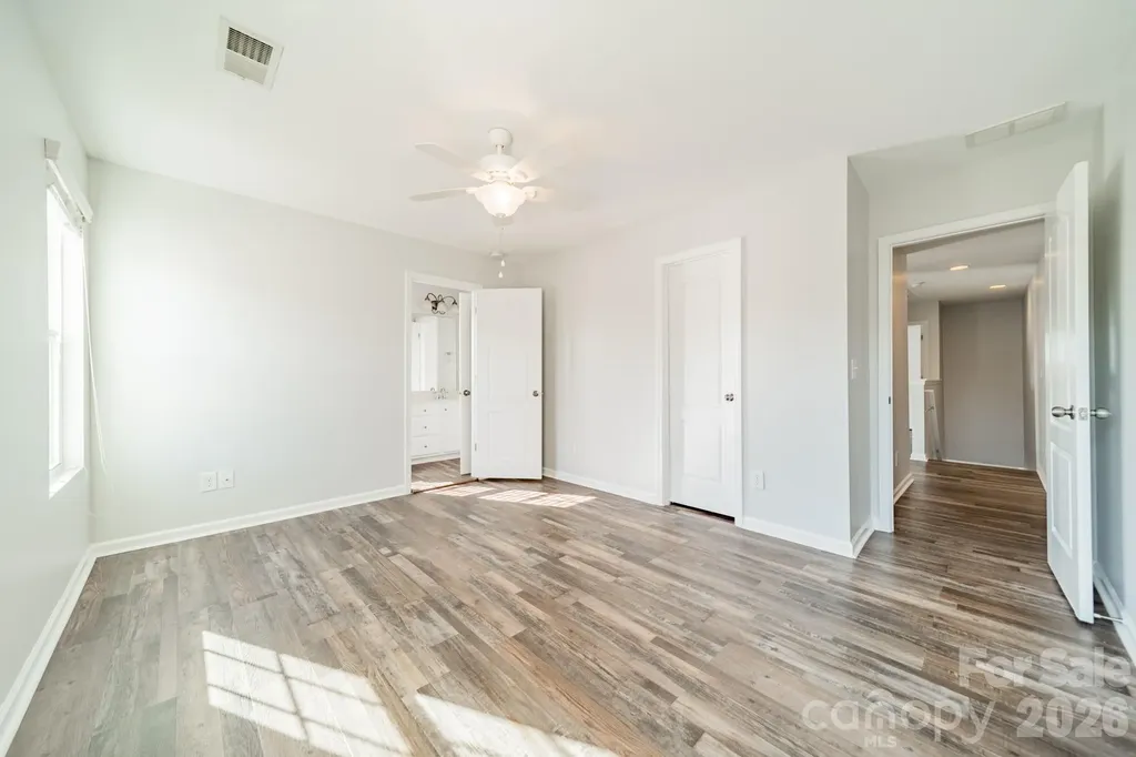 18426 W Catawba Avenue Cornelius NC 28031