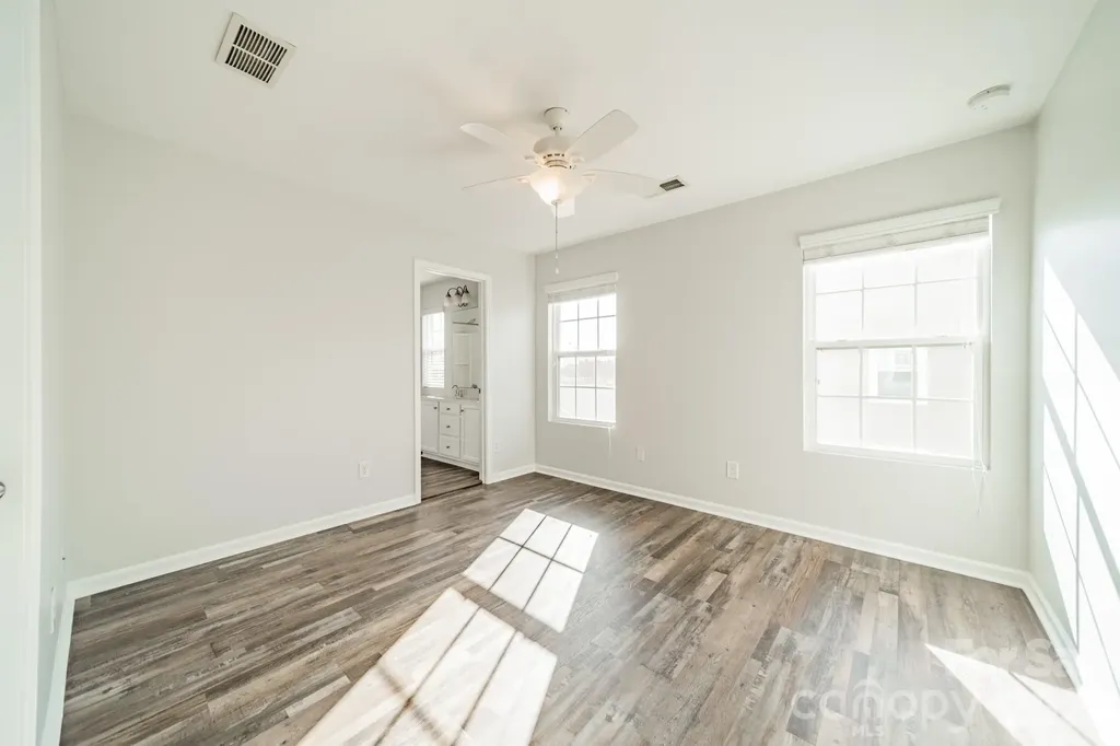 18426 W Catawba Avenue Cornelius NC 28031