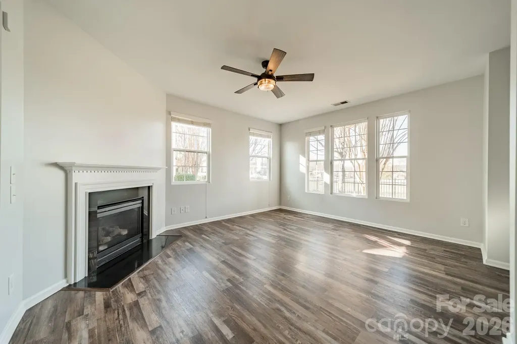 18426 W Catawba Avenue Cornelius NC 28031
