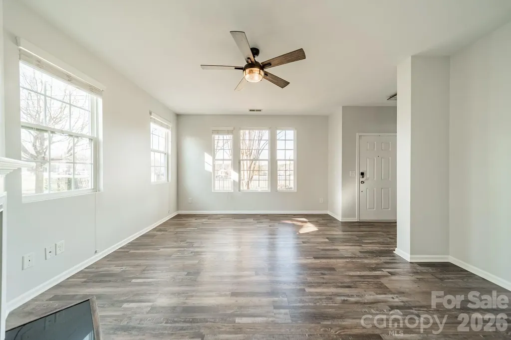 18426 W Catawba Avenue Cornelius NC 28031