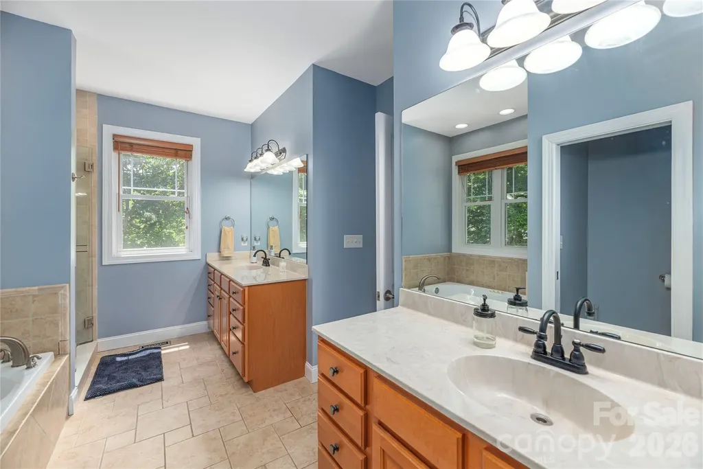 48 Duncan Estate Drive Fletcher NC 28732