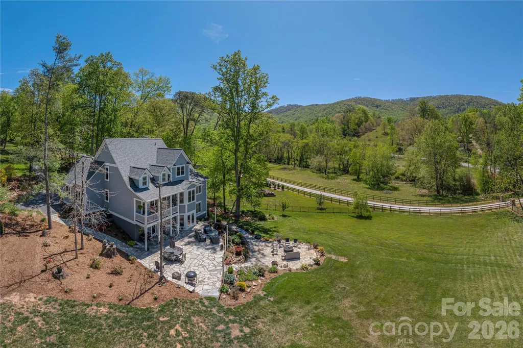 48 Duncan Estate Drive Fletcher NC 28732