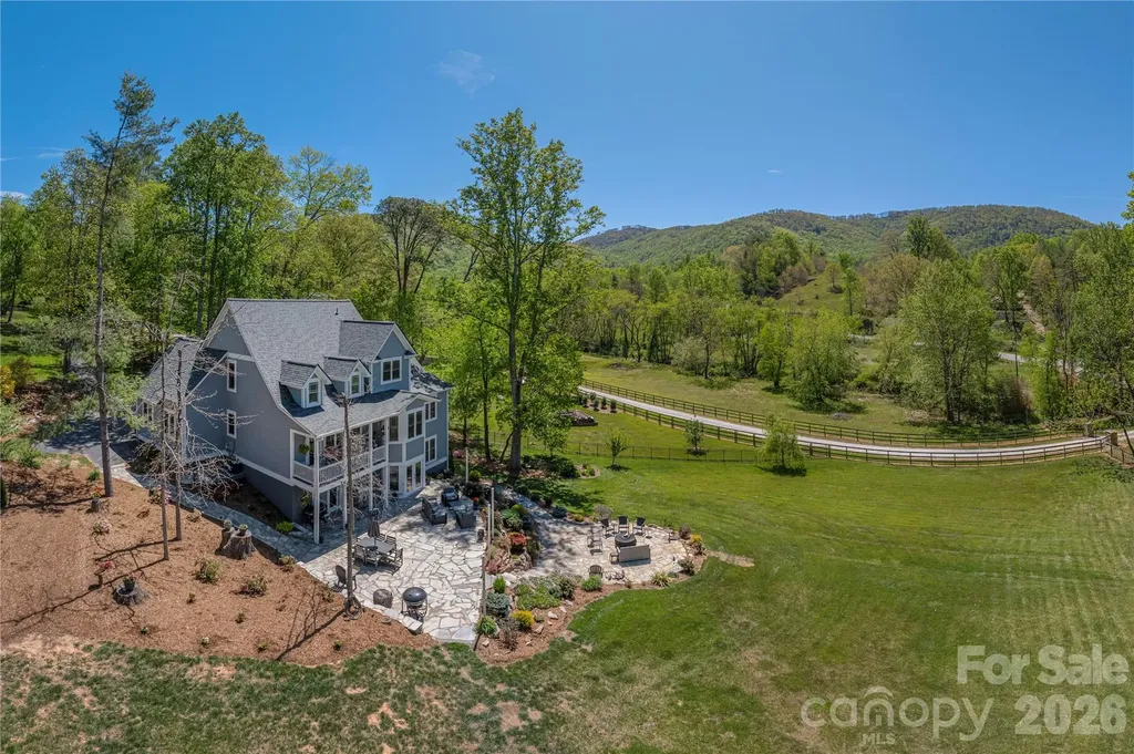 48 Duncan Estate Drive Fletcher NC 28732