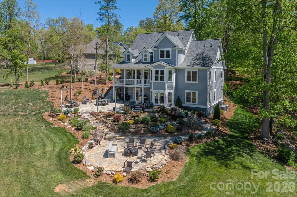48 Duncan Estate Drive Fletcher NC 28732