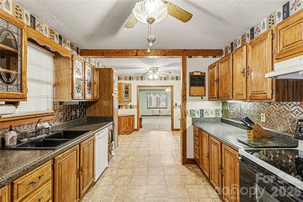 8008 W Duncan Road Indian Trail NC 28079