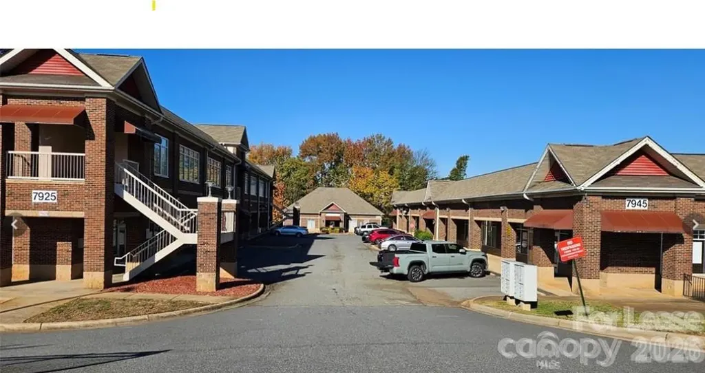 7945 N Tryon Street Charlotte NC 28262