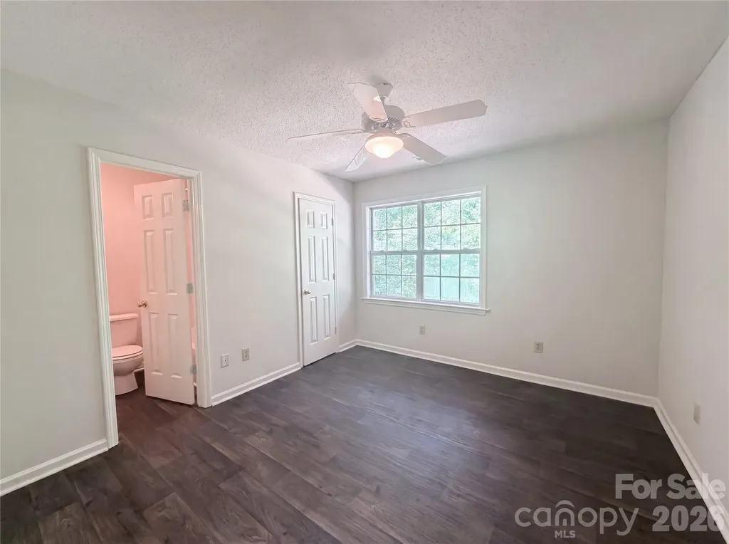 221 Grandview Drive Statesville NC 28677