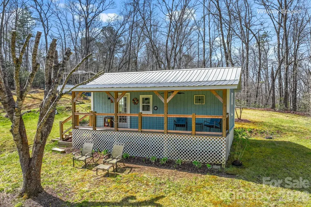 46 S Kimiko Lane Balsam Grove NC 28708