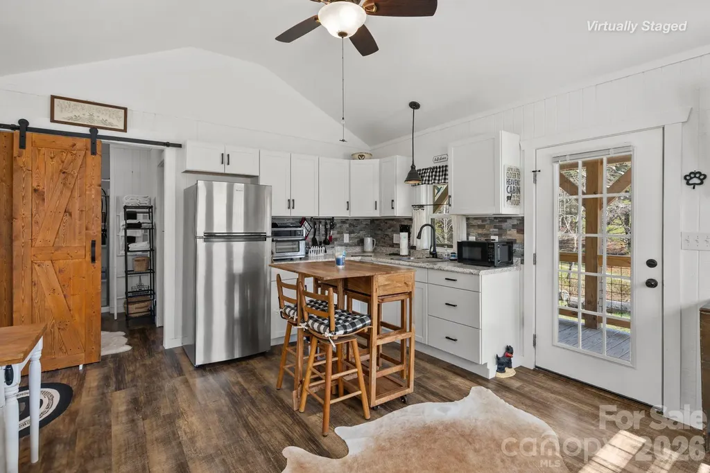 46 S Kimiko Lane Balsam Grove NC 28708