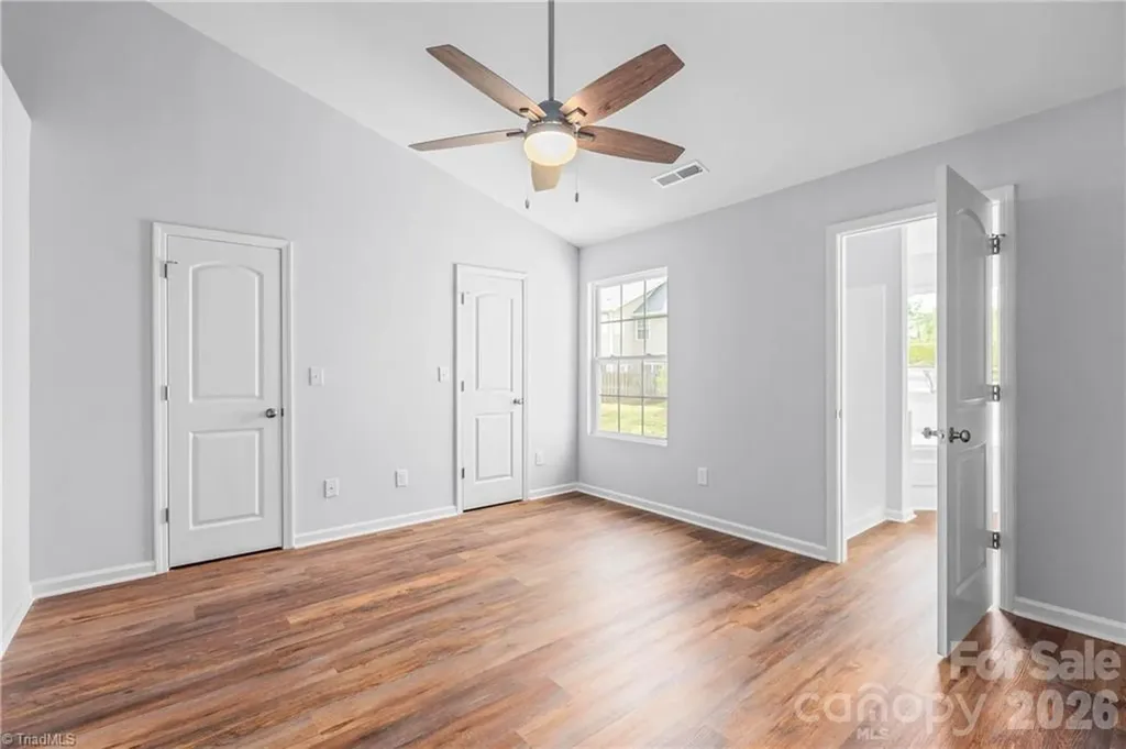 1633 Olivers Crossing Circle Winston Salem NC 27127
