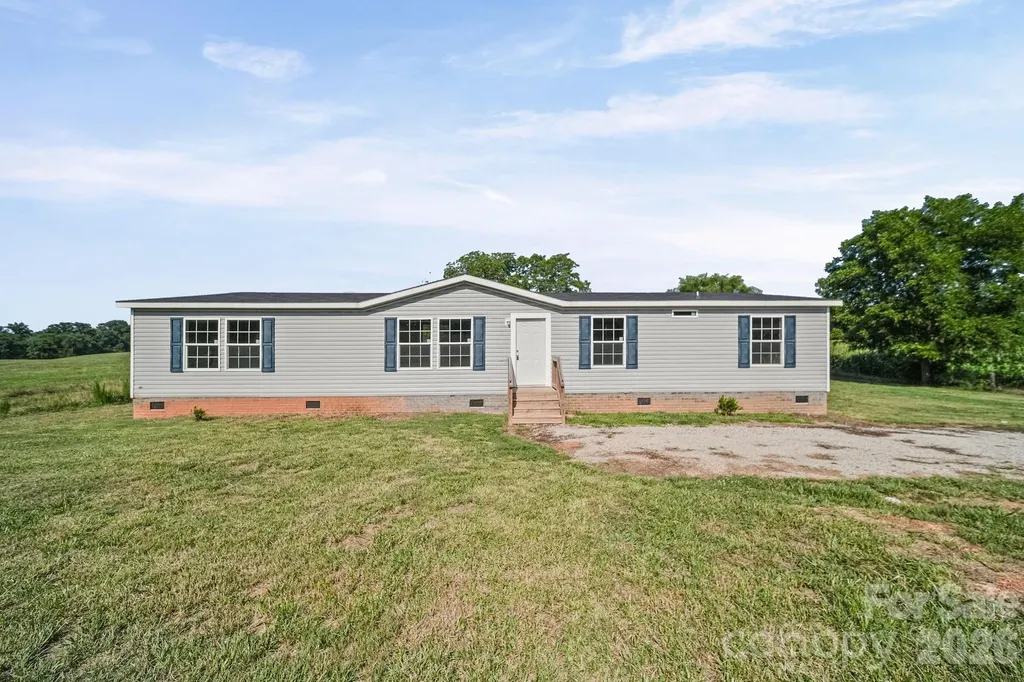 5131 Red Hill Mount Vernon Road Polkton NC 28135