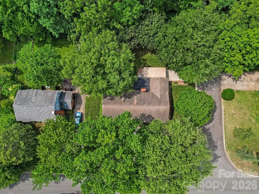 2143 Knickerbocker Drive Charlotte NC 28212