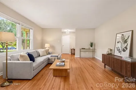 2143 Knickerbocker Drive Charlotte NC 28212