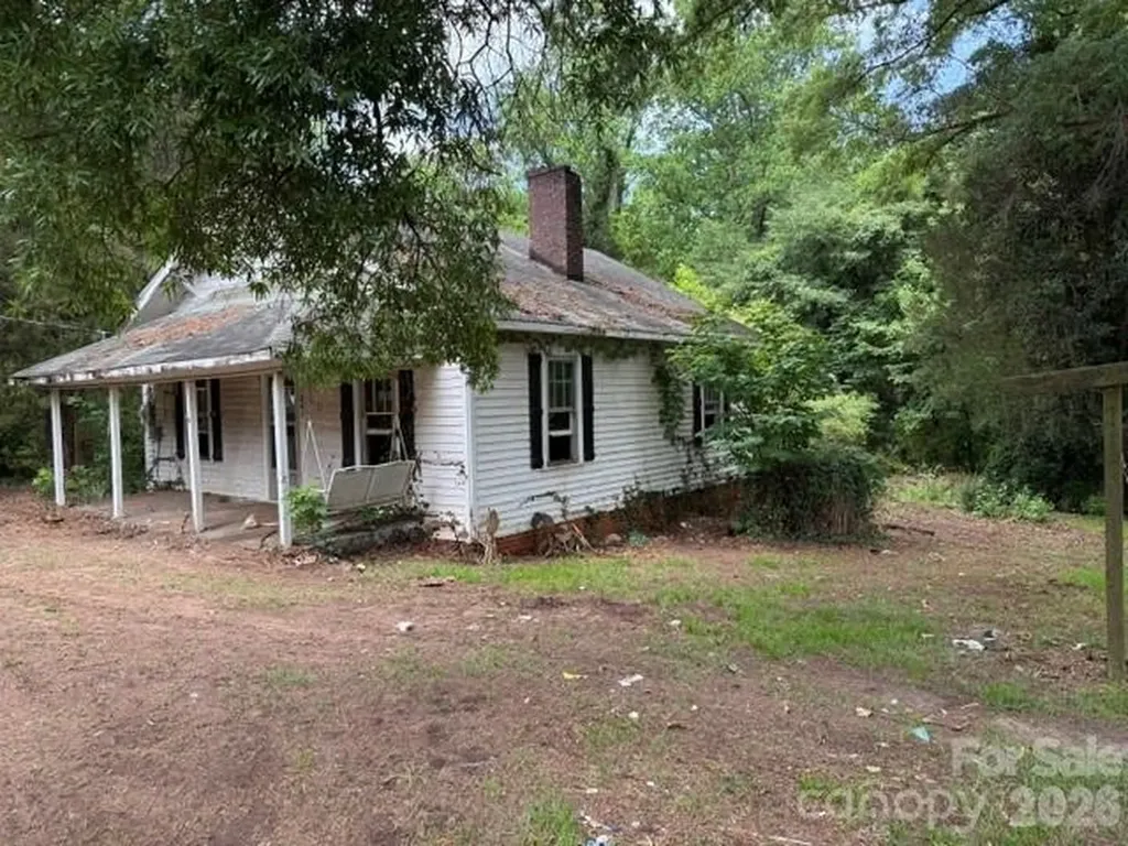 5645 King Wilkinson Road Denver NC 28037