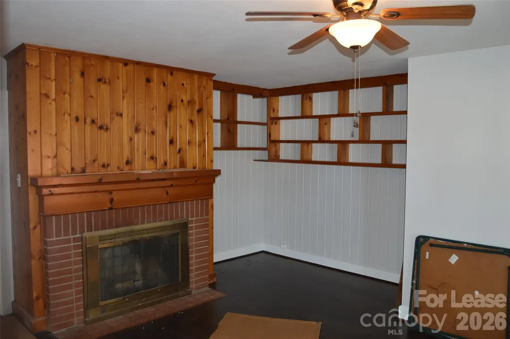 1225 Davie Avenue Statesville NC 28677