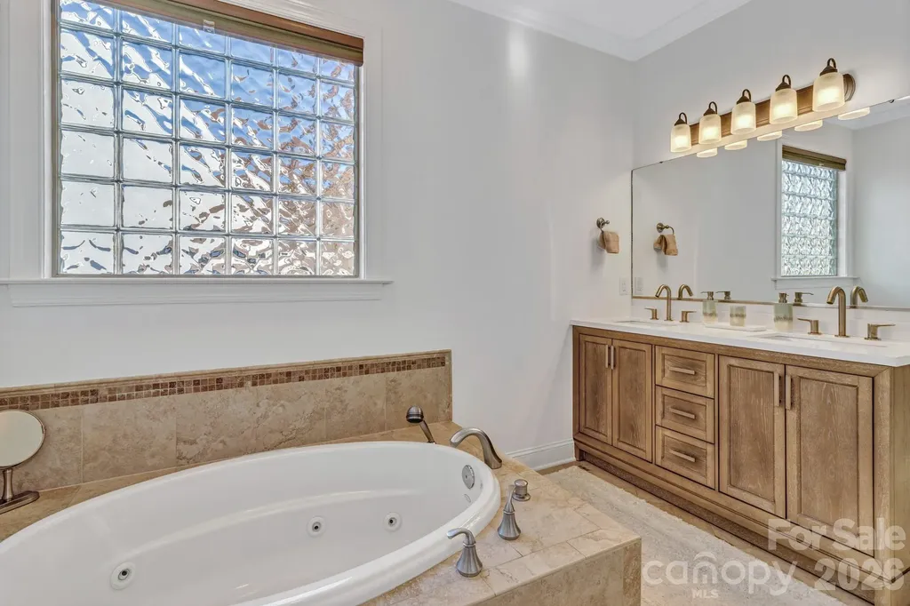 46 Stone House Road Arden NC 28704