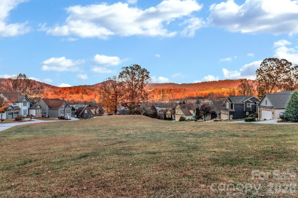 46 Stone House Road Arden NC 28704