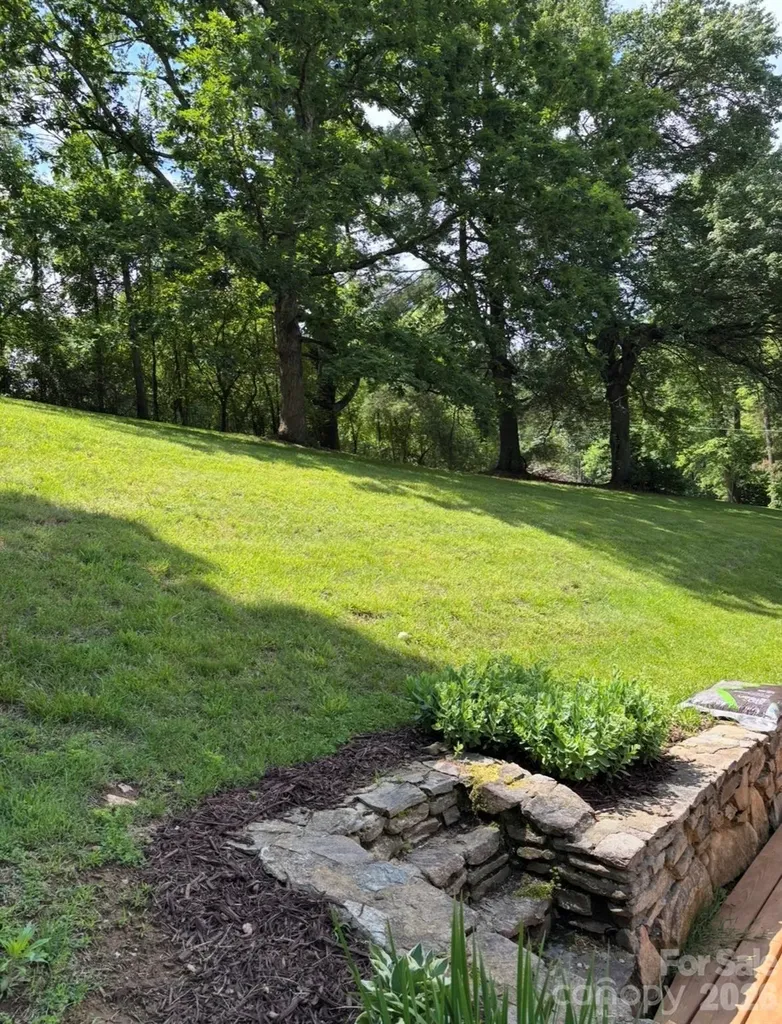 6 Greene Knoll Drive Candler NC 28715