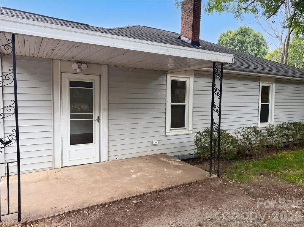 435 16th Street Cramerton NC 28032