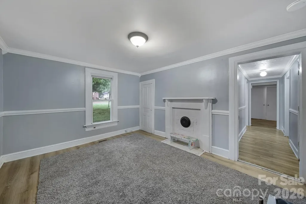 115 Lippard Street Statesville NC 28677